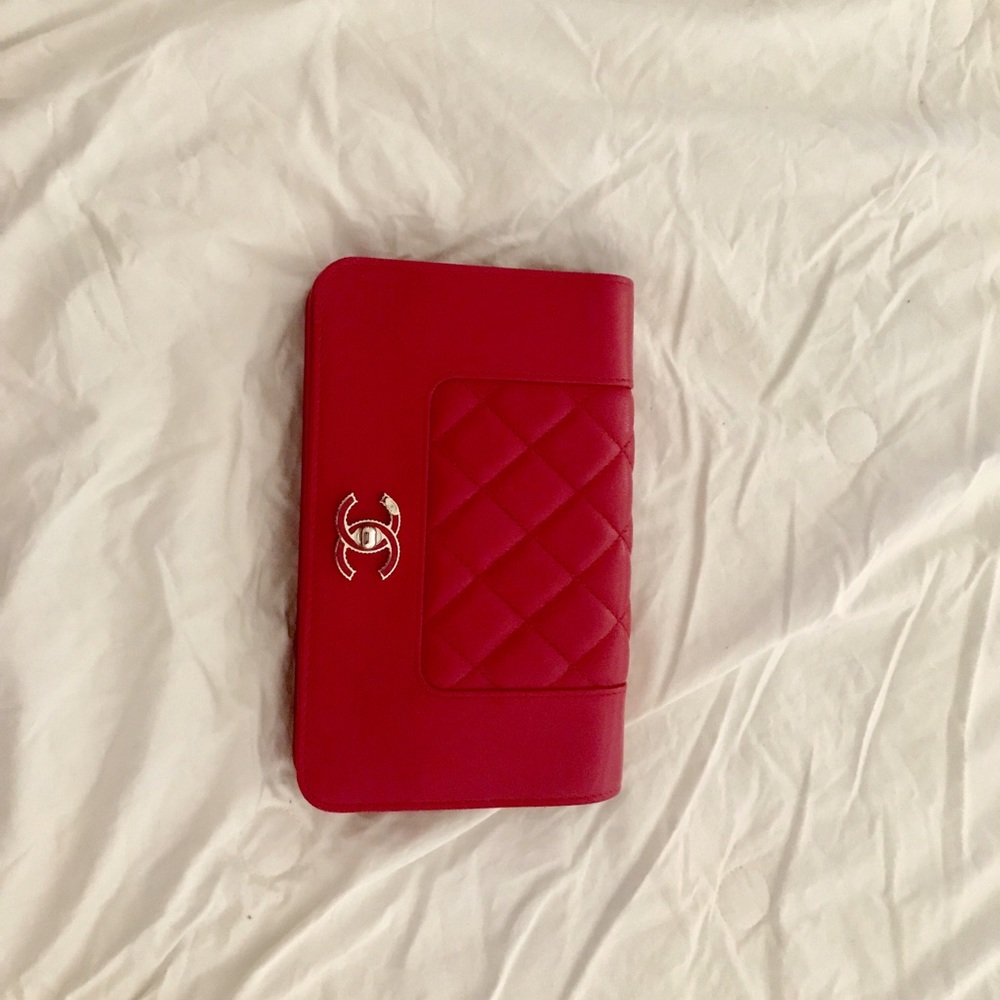 Authentic Chanel shoulder bag